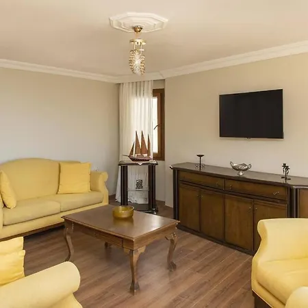 Duplex With Stunning View Near Camel Beach In فيلة